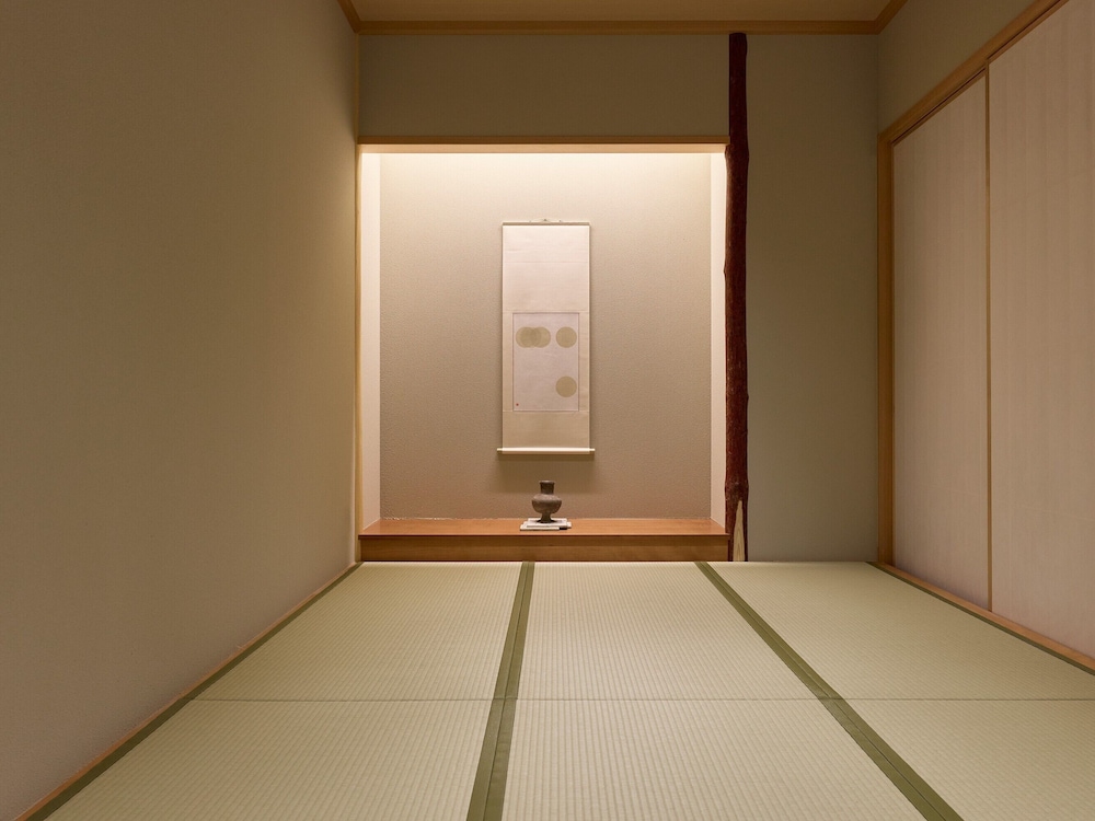 プレミアム スイート サウナ 客室5 | HOTEL FORK & KNIFE Miyajima - 2026 年 3 月 28 日開業