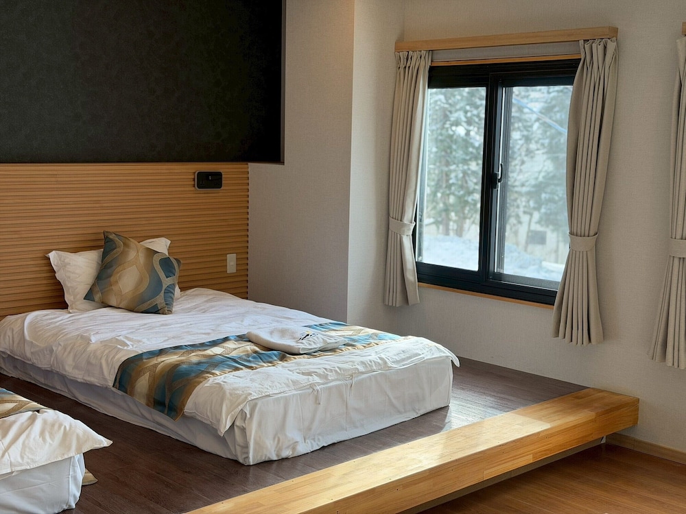 客室1 | 苗場サンバレーホテル