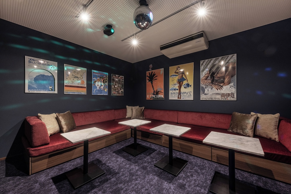 ファミリー スイート サウナ オーシャンビュー 客室の設備とサービス1 | 伊豆リトリート 熱川粋光 by 温故知新