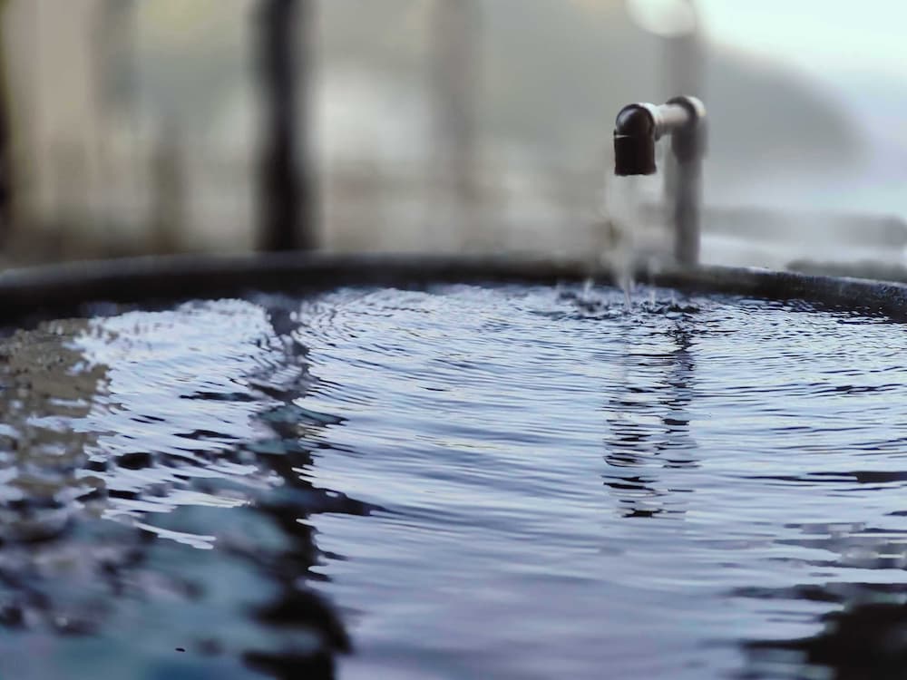 ベーシック ルーム 専用バスルーム バスルーム0 | 伊豆リトリート 熱川粋光 by 温故知新