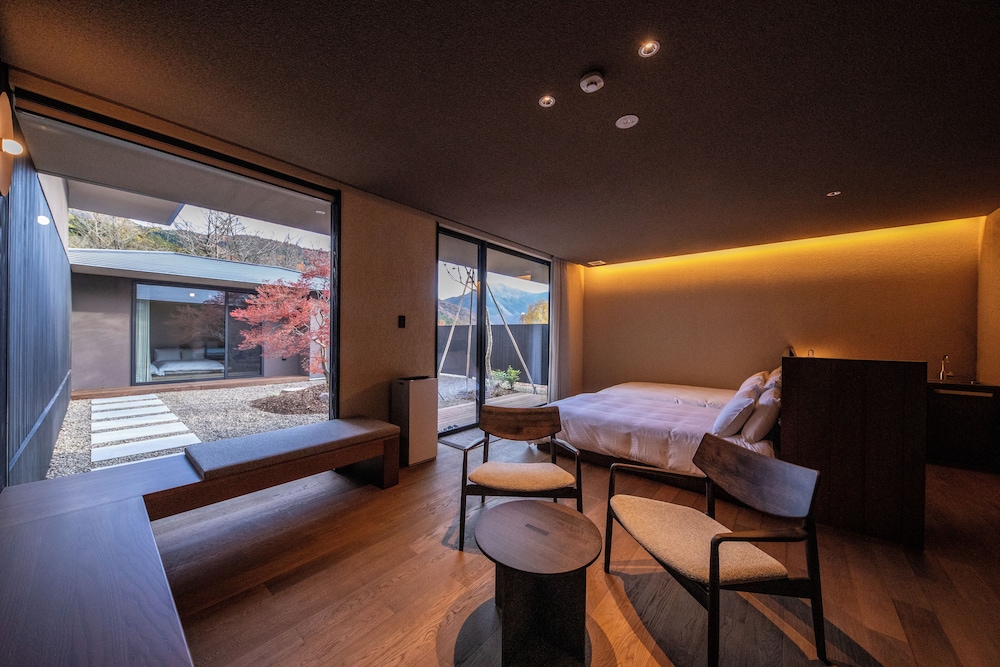 スイート 禁煙 (05) 客室1 | HOTEL MODA