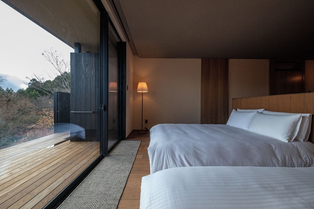 スーペリア ツインルーム 禁煙 (06,07) 客室2 | HOTEL MODA