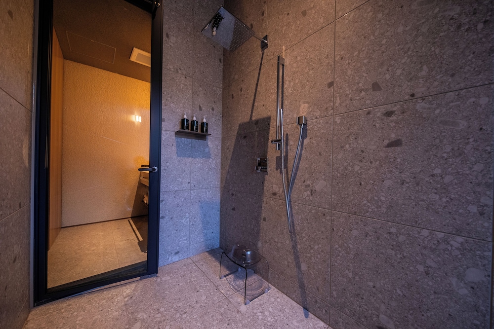 ツインルーム 禁煙 (08) バスルーム1 | HOTEL MODA