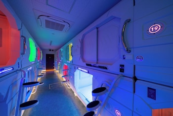 HB INN エイチビー　イン