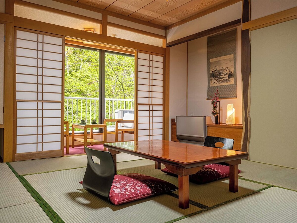 スタンダード ルーム マウンテンビュー | リブマックスリゾート川俣温泉