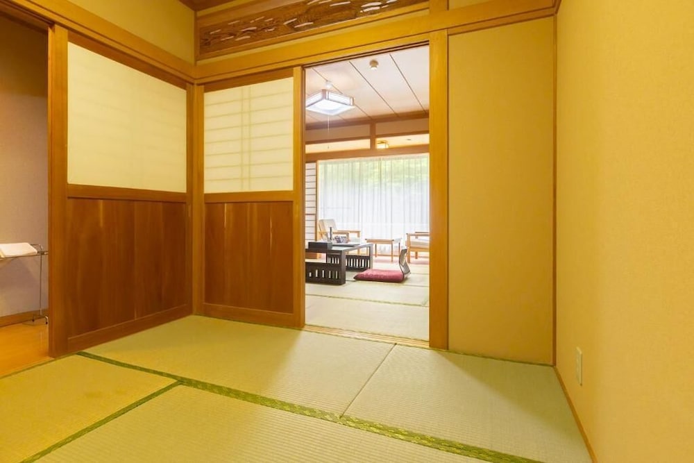 スーペリア ルーム マウンテンビュー 部屋からの景観0 | リブマックスリゾート川俣温泉