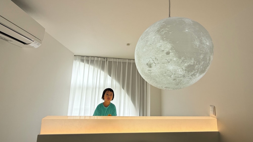 コンフォート 4 人部屋 客室2 | Moon Base Tokyo Inn