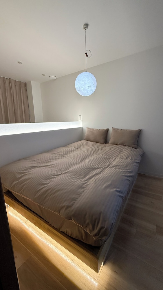 コンフォート 4 人部屋 禁煙 客室10 | Moon Base Tokyo Inn