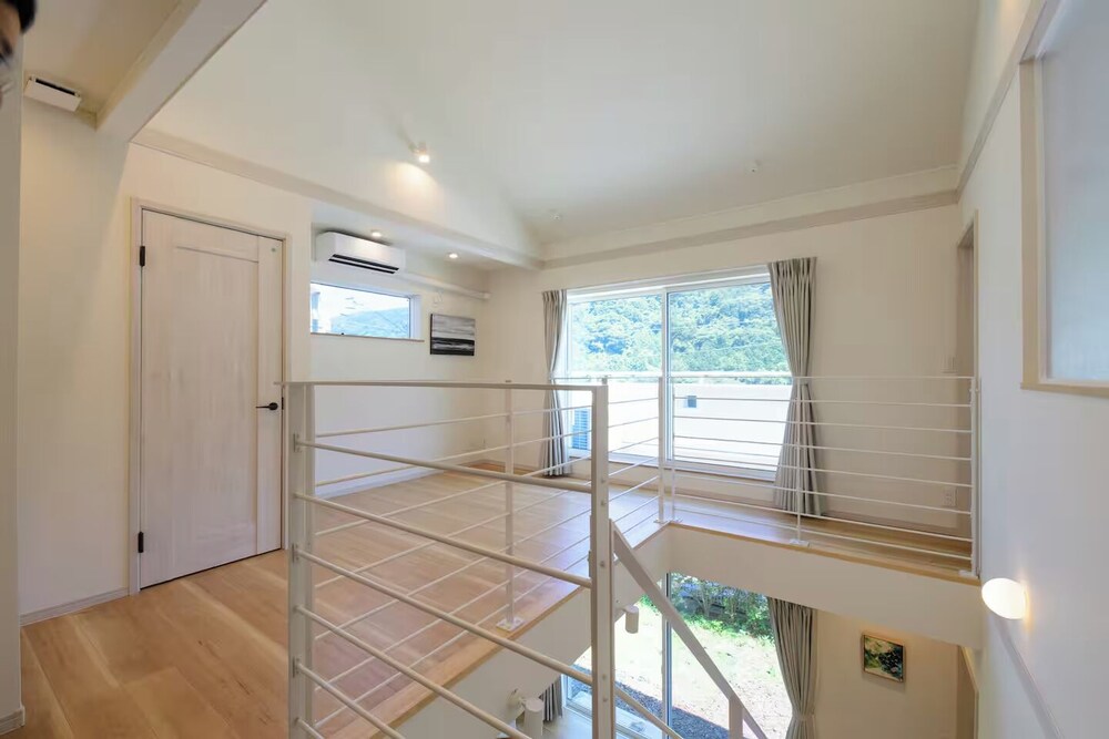 廊下1 | アートステイ箱根