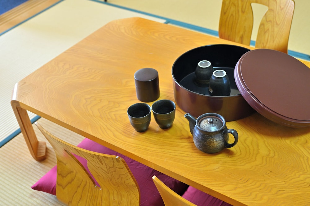 和風クワドラプルルーム マウンテンビュー 客室3 | リブマックスリゾート八ヶ岳