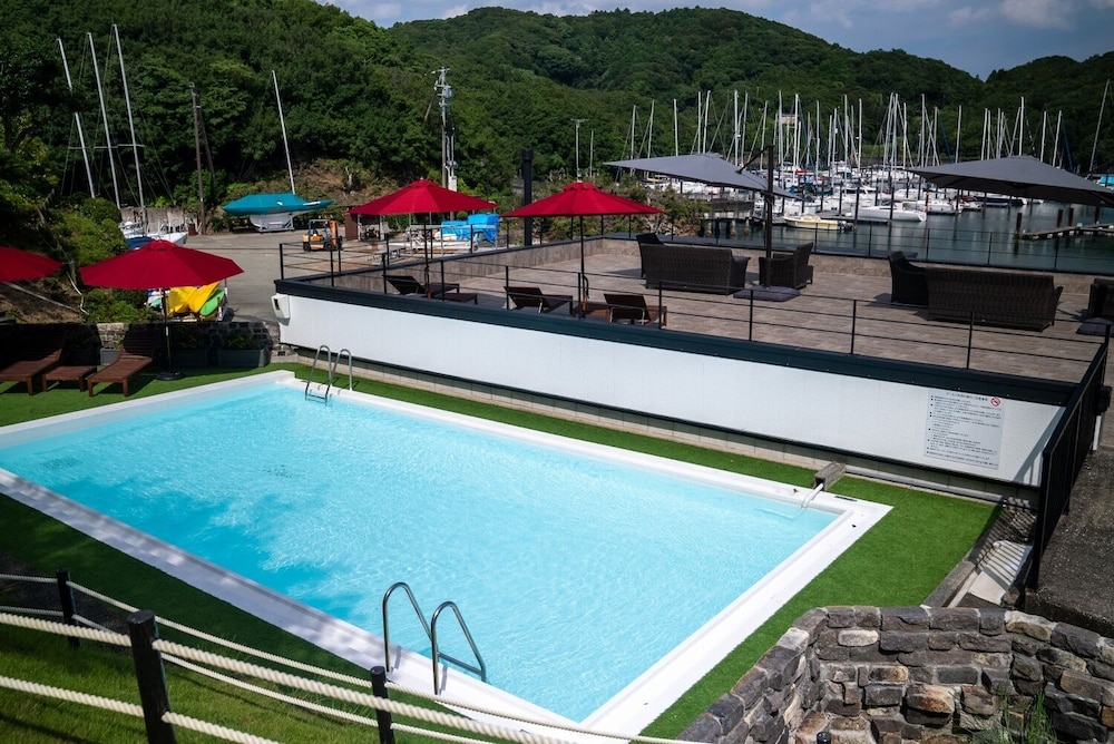 プール1 | Retreat Hotel ENTO ISESHIMA