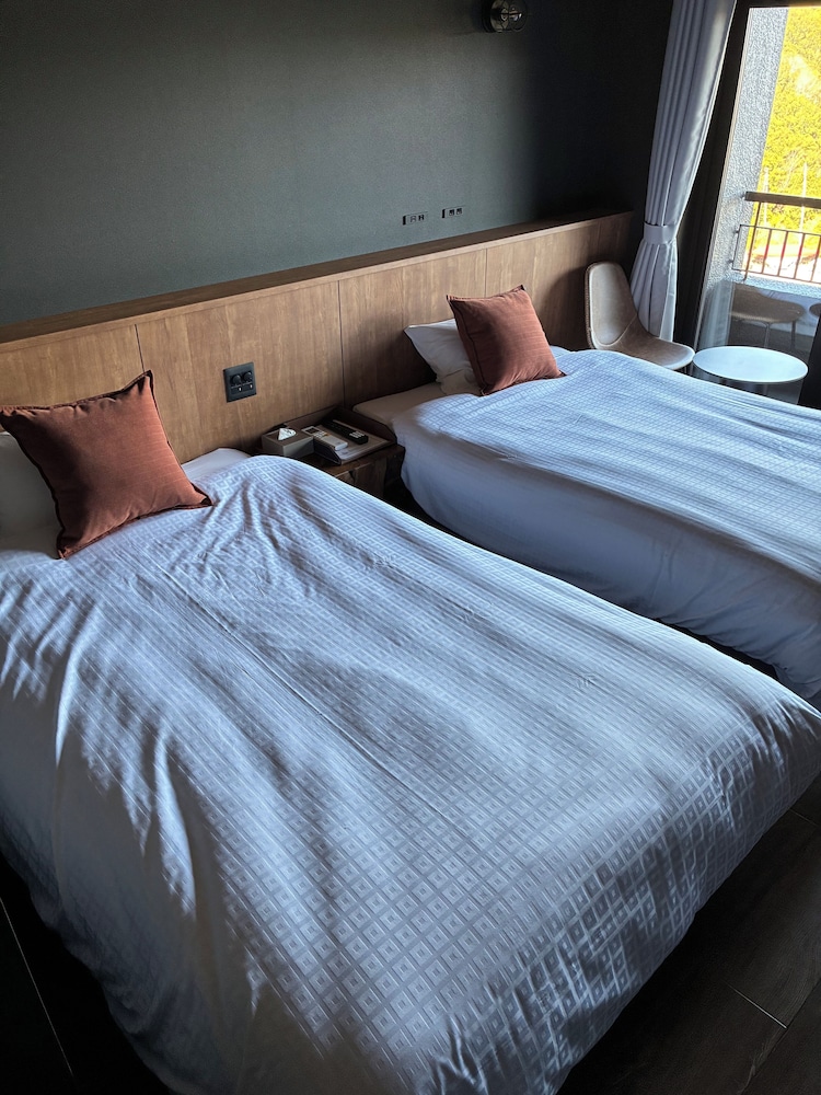 スタンダード ツインルーム ラナイ オーシャンビュー 客室2 | Retreat Hotel ENTO ISESHIMA