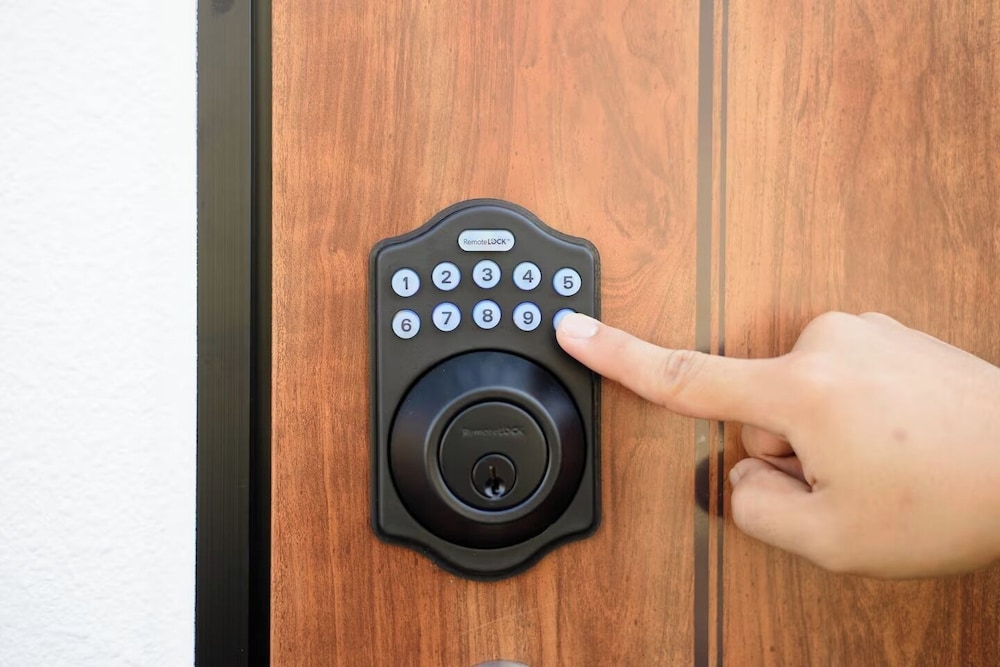 施設の正面1 | スカイフィール大久保B棟