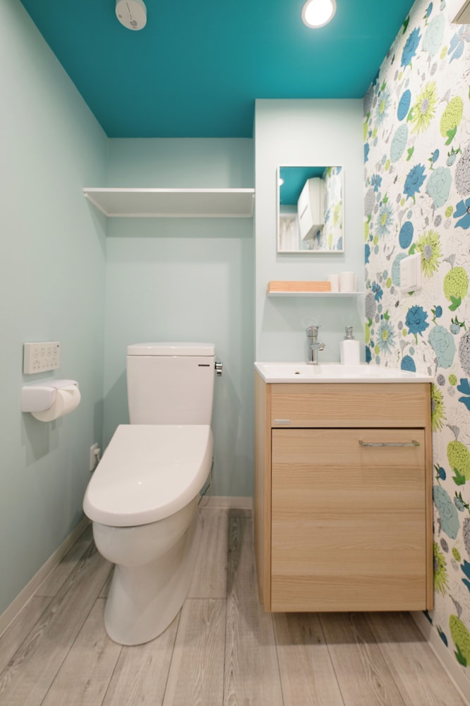 ベーシック ダブルまたはツインルーム 禁煙 シティビュー バスルーム2 | スカイフィール大久保B棟