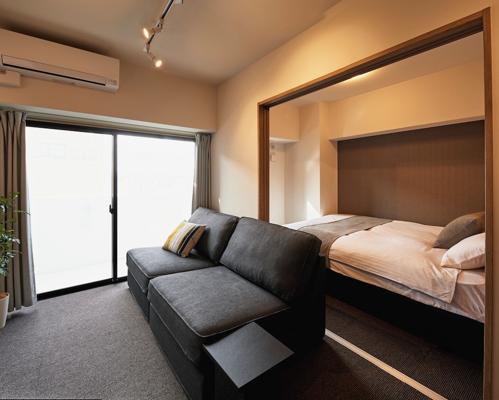 スーペリア ルーム 客室2 | Living like Hotel 博多駅前