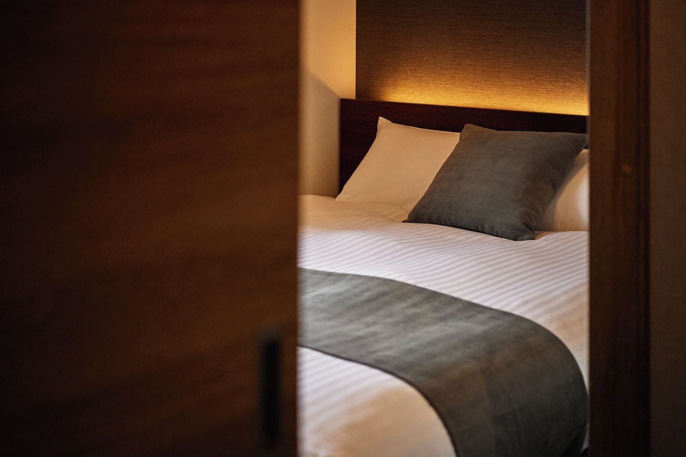 スーペリア ルーム 客室3 | Living like Hotel 博多駅前