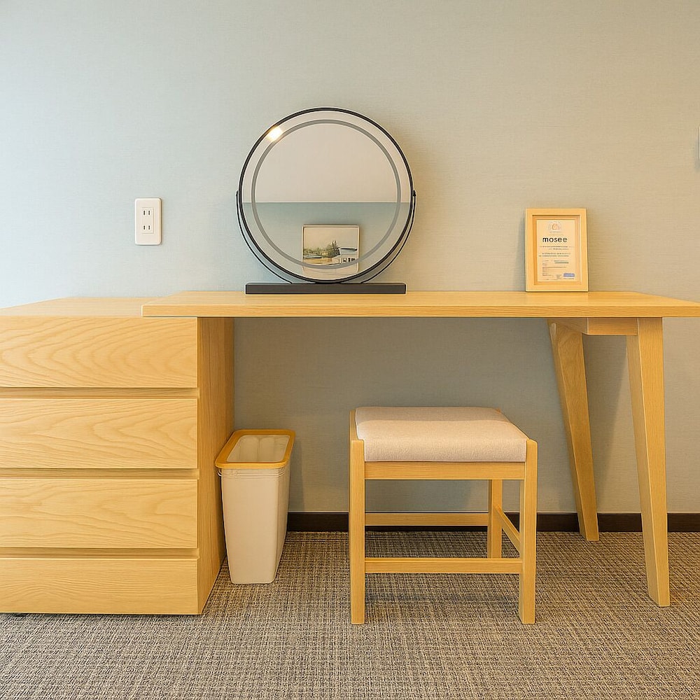 エリート ダブルルーム クイーンベッド 1 台 禁煙 バルコニー 客室11 | AOMUGIHOTEL-Otsuka