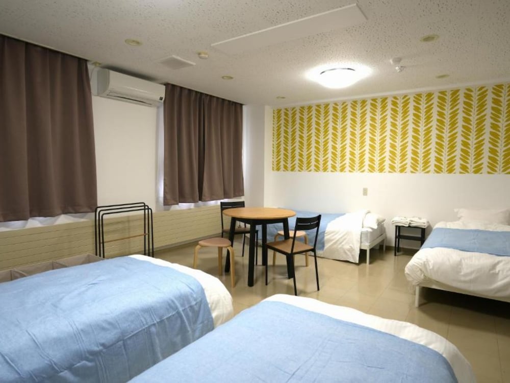 エコノミー 4 人部屋 禁煙 客室3 | HOTEL Reise Basis