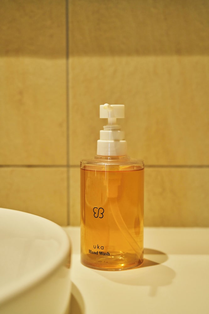 プライベートツインルームB 禁煙 バスルーム0 | BIRD HOTEL