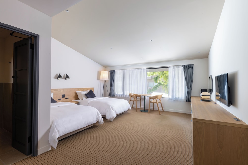 プライベートツインルームB 禁煙 | BIRD HOTEL