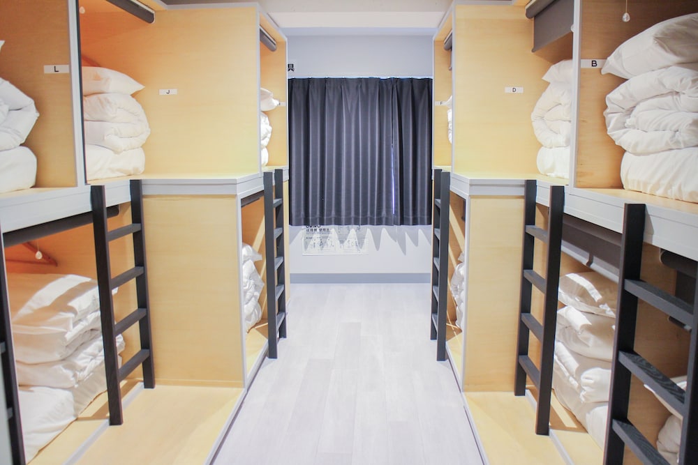 客室1 | HOSTEL EstLiLas KANDA