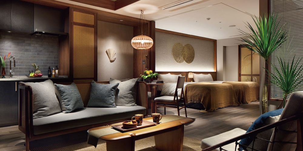 スーペリアスイート 客室2 | BLISSTIA SUITES & RESORT 沖縄恩納村