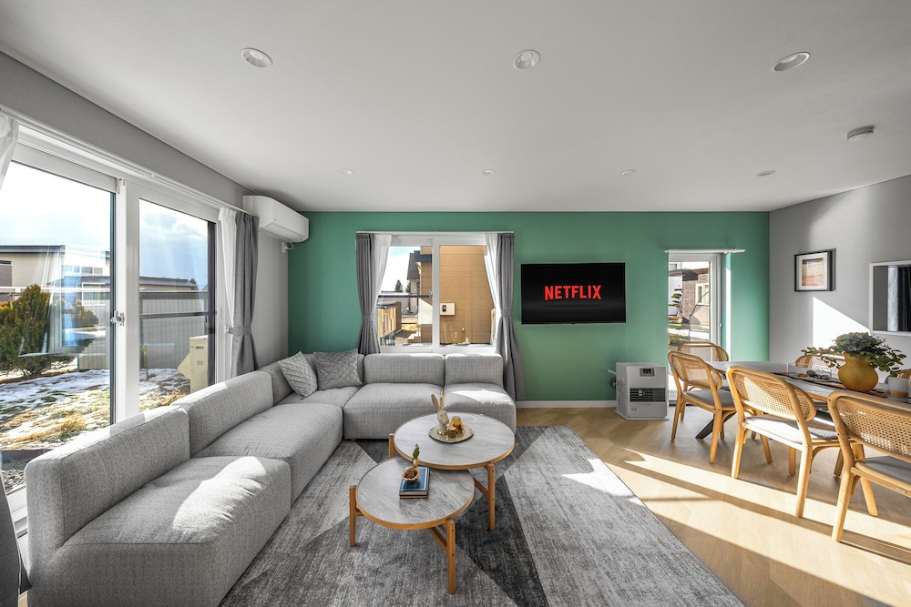 メインイメージ | THE KAMUY FURANO