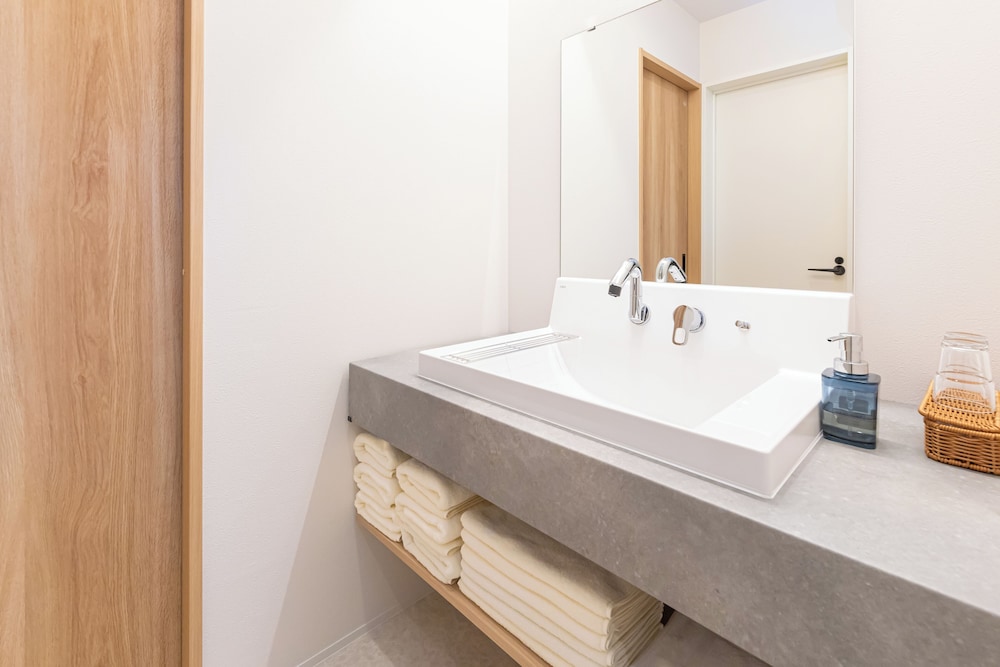 デラックス ヴィラ 禁煙 オーシャンフロント バスルーム2 | RUSHあわじ荘 CANARIYA - セルフチェックインのみ