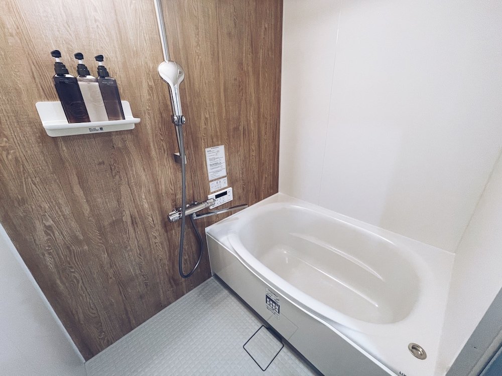 ファミリー アパートメント 禁煙 バルコニー バスルーム0 | Plan A Tennozu Isle