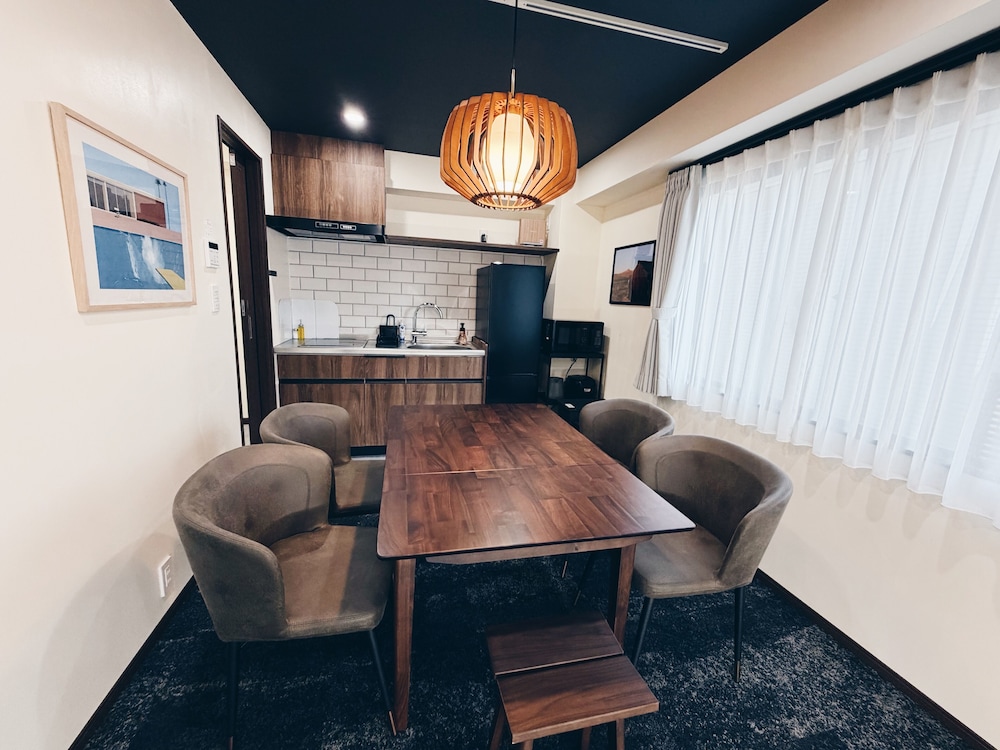 ファミリー アパートメント バルコニー 客室内のダイニングエリア0 | Plan A Tennozu Isle