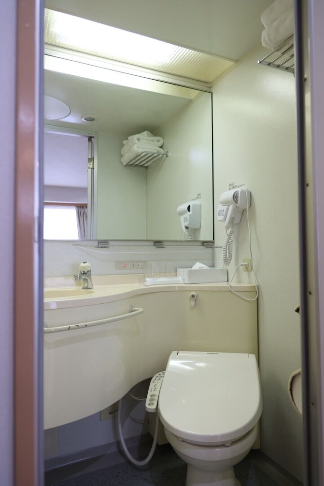 ファミリー スタジオ シティビュー バスルーム0 | ホテルリープ