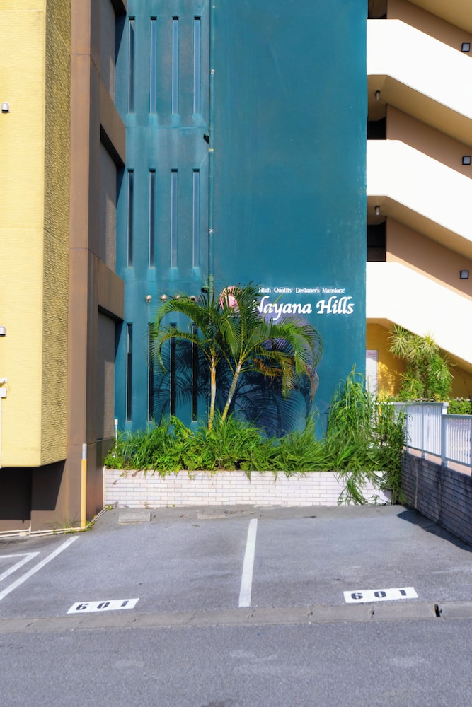 駐車場1 | Nayana Hills Top Sky View