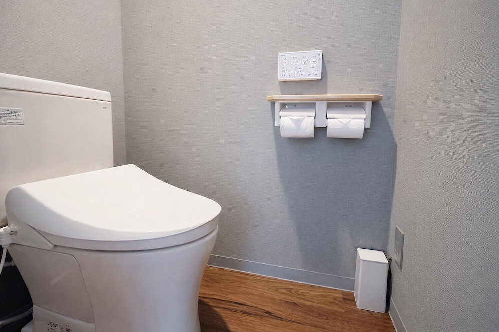 ファミリー ルーム バスルーム0 | Fierement inn