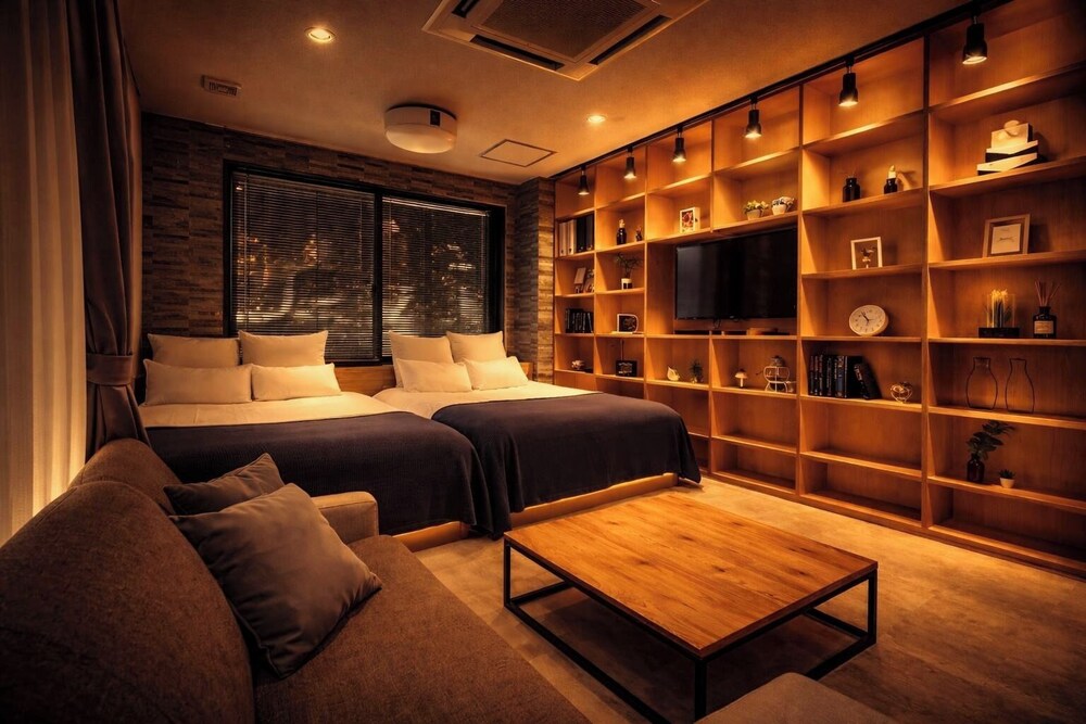 ファミリー ルーム リビング エリア0 | Fierement inn