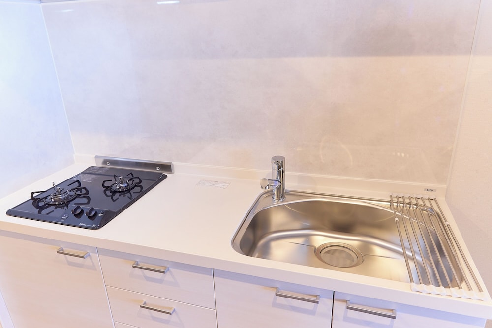 アパートメント 禁煙 (601/6ppl) 専用キッチン4 | VORT 山吹町レジデンス