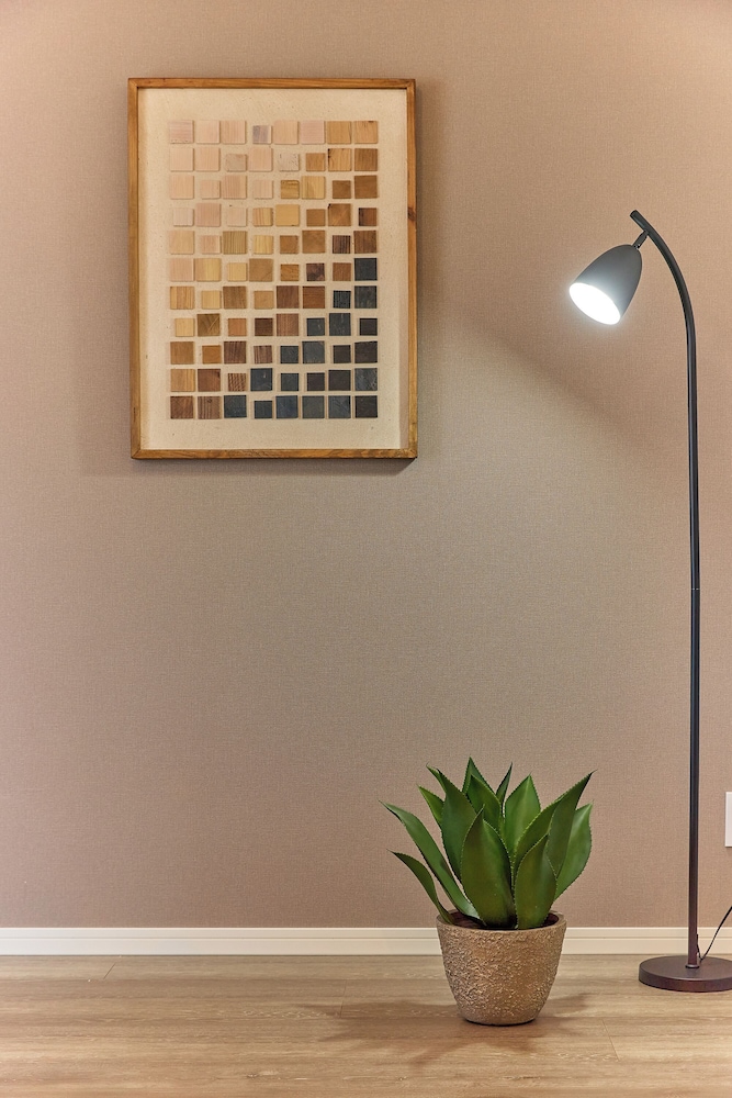 アパートメント 禁煙 (601/6ppl) 客室2 | VORT 山吹町レジデンス