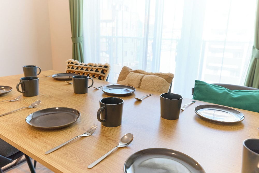 アパートメント 禁煙 (601/6ppl) リビング エリア6 | VORT 山吹町レジデンス