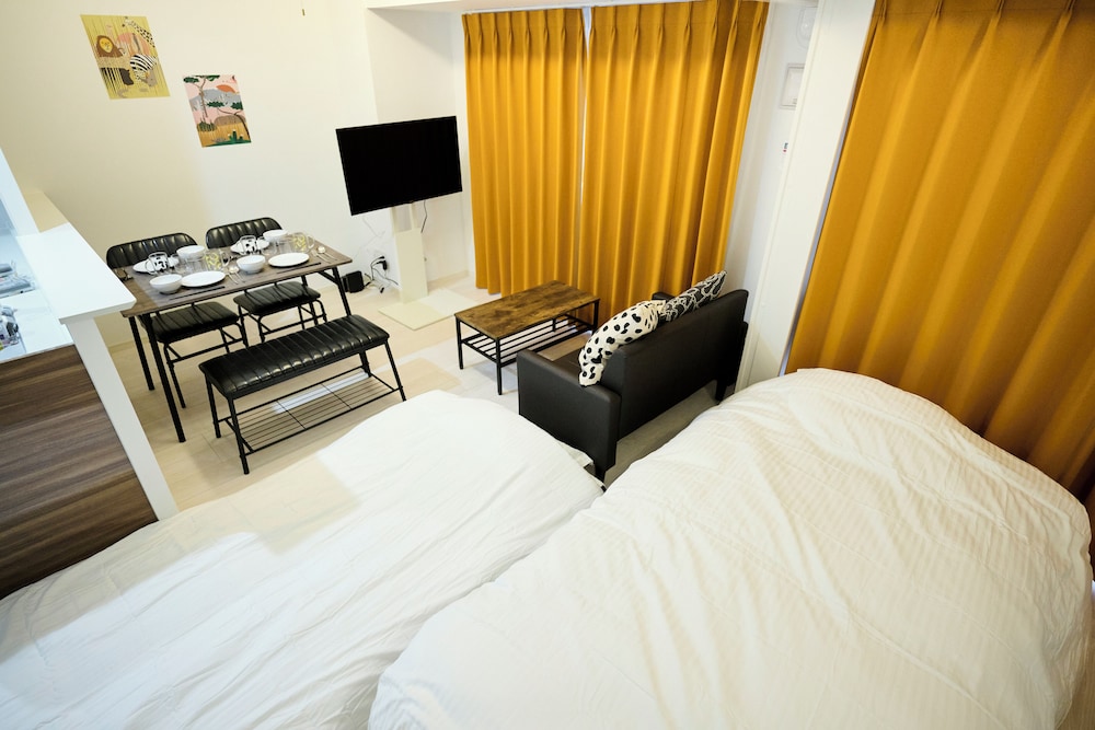 アパートメント 客室10 | CREST西新