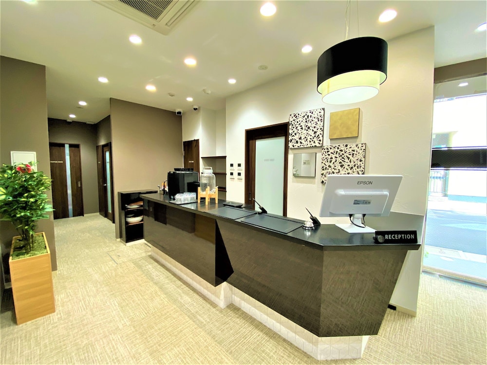 フロント1 | エントテラス浅草