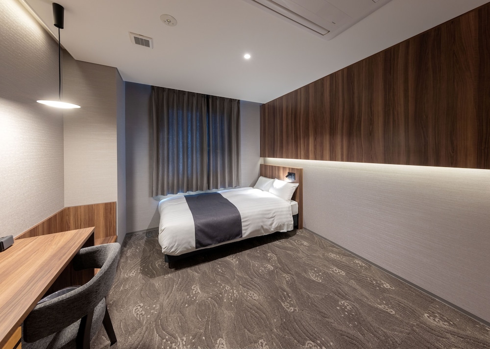 エコノミー ダブルルーム 禁煙 | THE STILL HOTEL