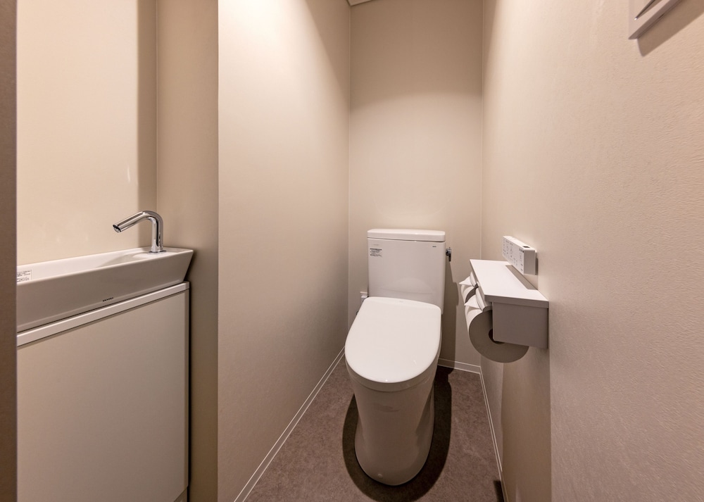 デザイン ダブルルーム 禁煙 バスルーム0 | THE STILL HOTEL