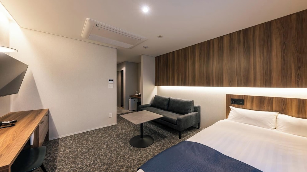 客室1 | THE STILL HOTEL 客室1 | THE STILL HOTEL