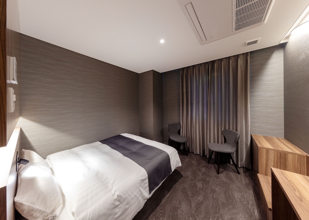 スーペリア ダブルルーム 禁煙 | THE STILL HOTEL