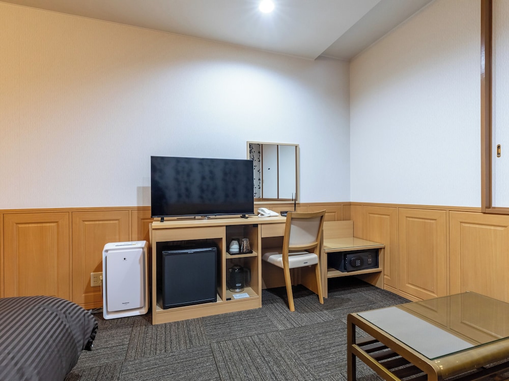 スタンダード ツインルーム 禁煙 客室8 | 阿波池田駅前ホテルイレブン