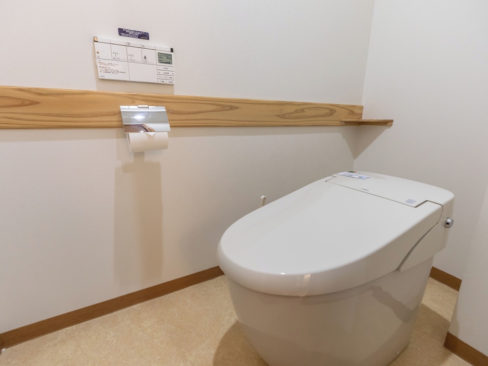 客室1 | 阿波池田駅前ホテルイレブン