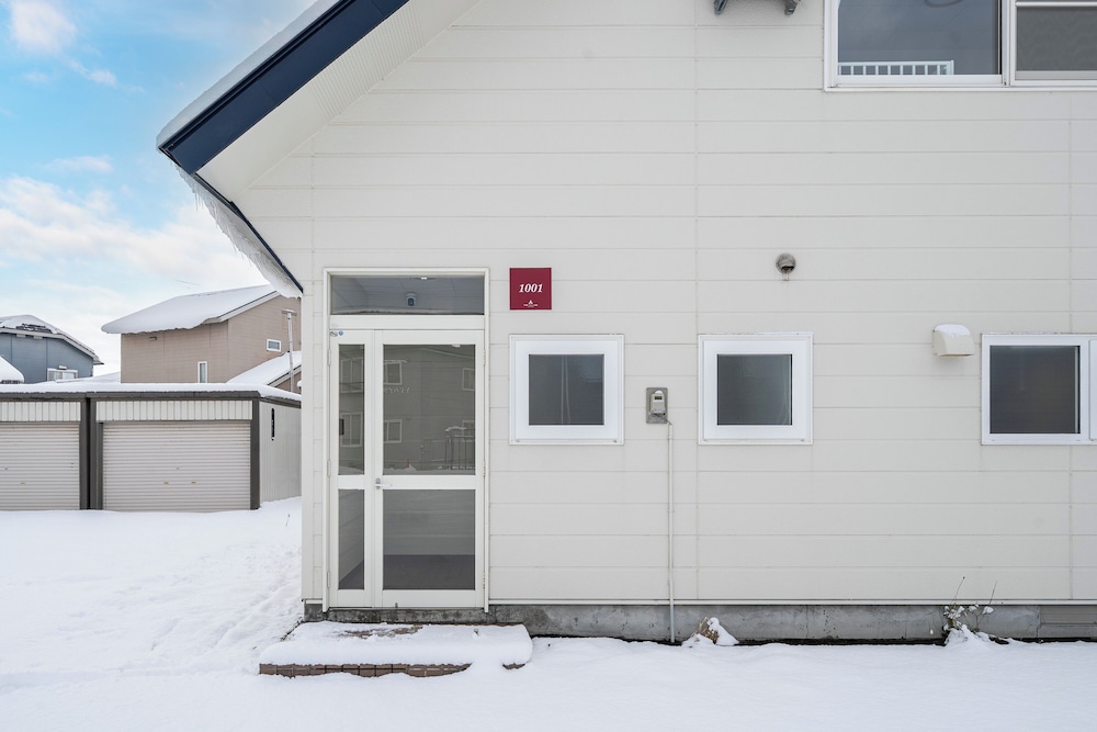 外観1 | THE VILLAGE 1001