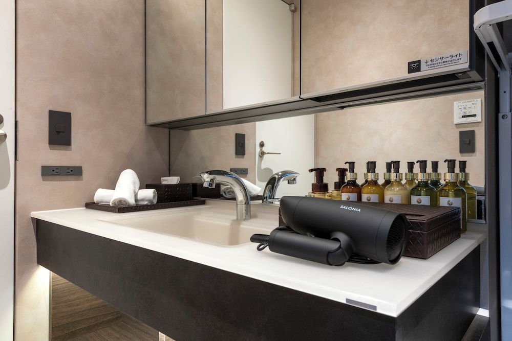 デラックス コンドミニアム 客室11 | エントテラス浅草橋