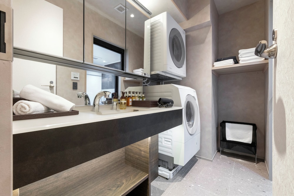 デラックス コンドミニアム 客室7 | エントテラス浅草橋