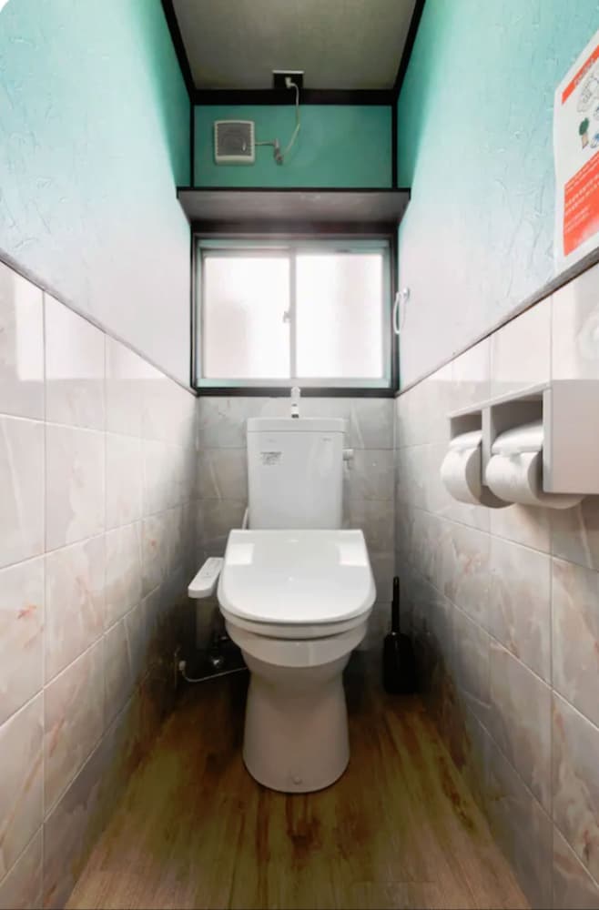 ベーシック アパートメント 禁煙 バスルーム2 | 大阪築港