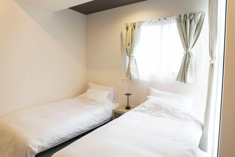 メインイメージ | 和泉 九条